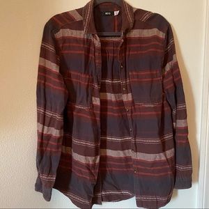 URBAN OUTFITTERS FLANNEL